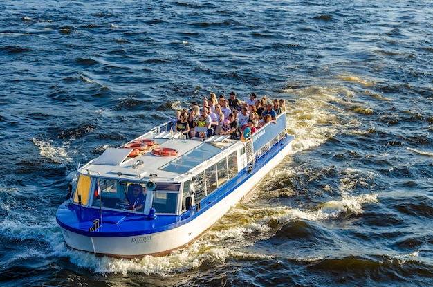 Czy są rejsy na Bornholm z Kołobrzegu?