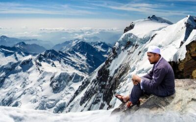 Ile kosztuje wspinaczka na Mount Everest i od czego zależą wydatki?